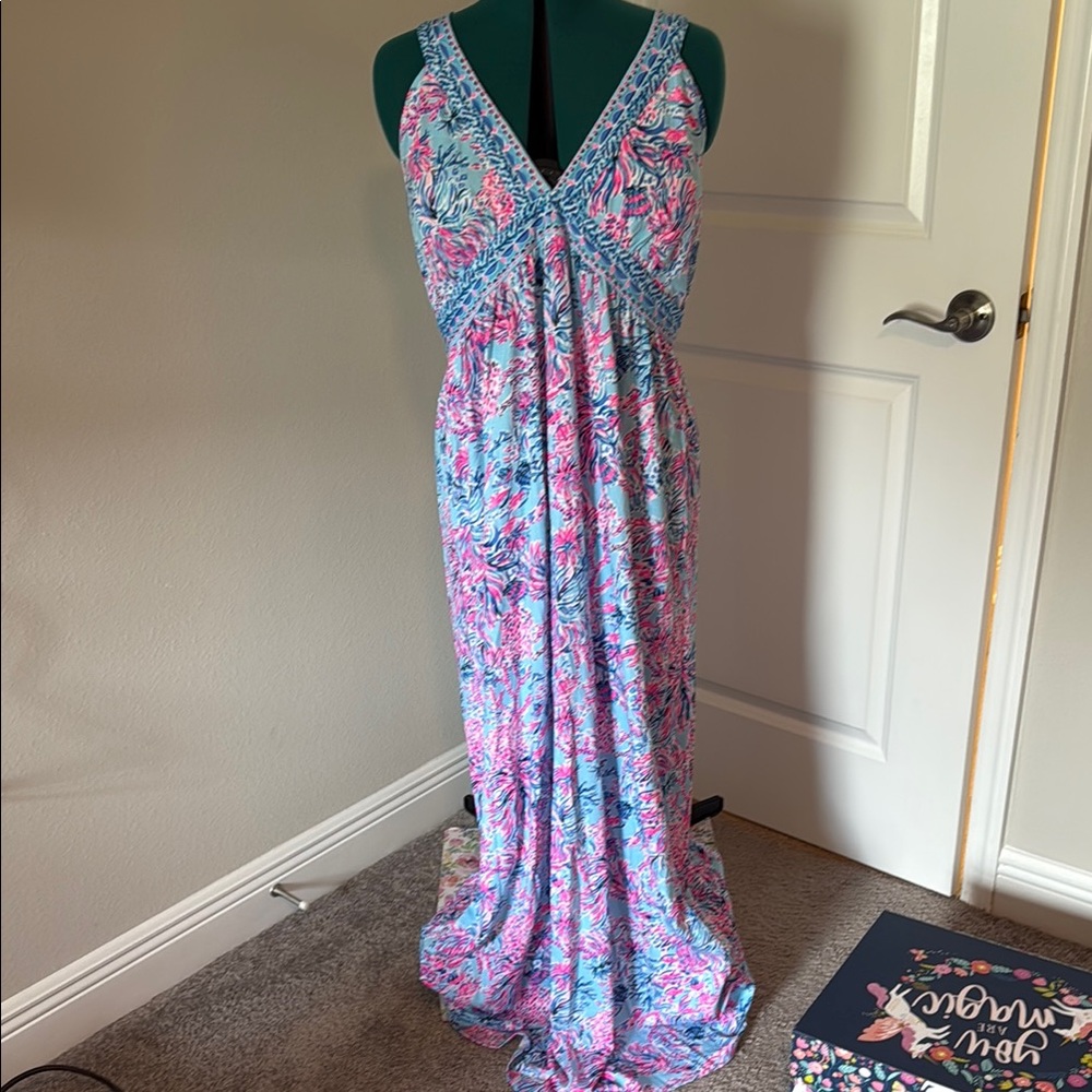 NWT Lilly Pulitzer size 16! Floral Maxi Dress with Blue and Pink Pattern